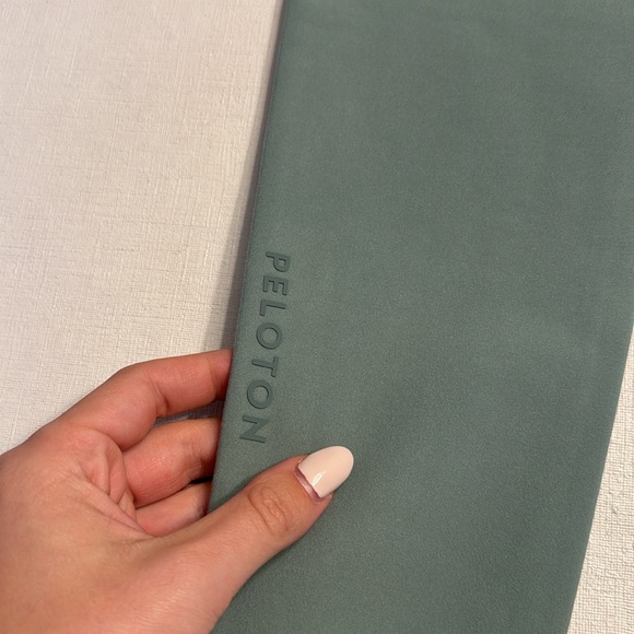 Peloton Cadent High Rise Pocket Legging - Picture 5 of 7